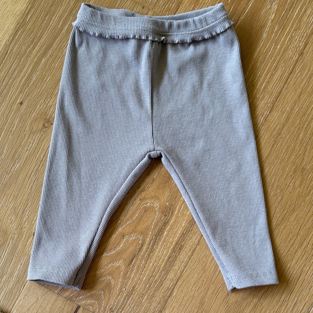 Zara baby ribbed pants with button pocket detail